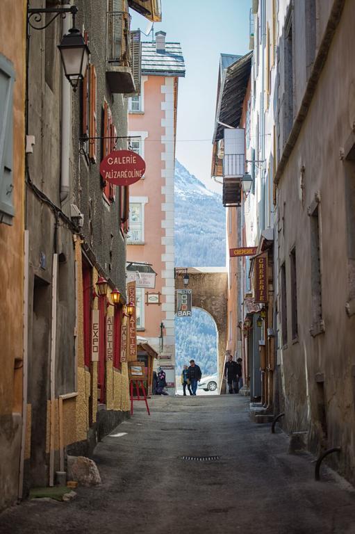 Maison A Tour Briancon 外观 照片