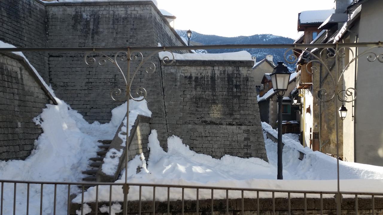 Maison A Tour Briancon 外观 照片